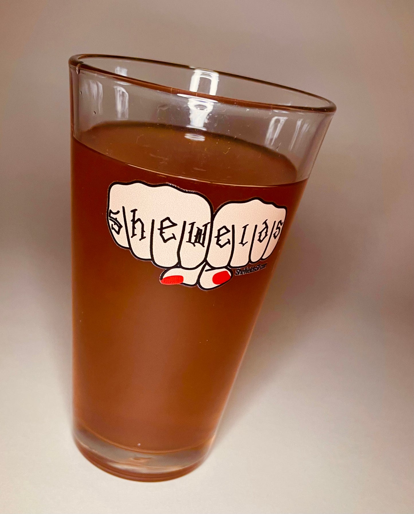 Knuckles Pint Glass